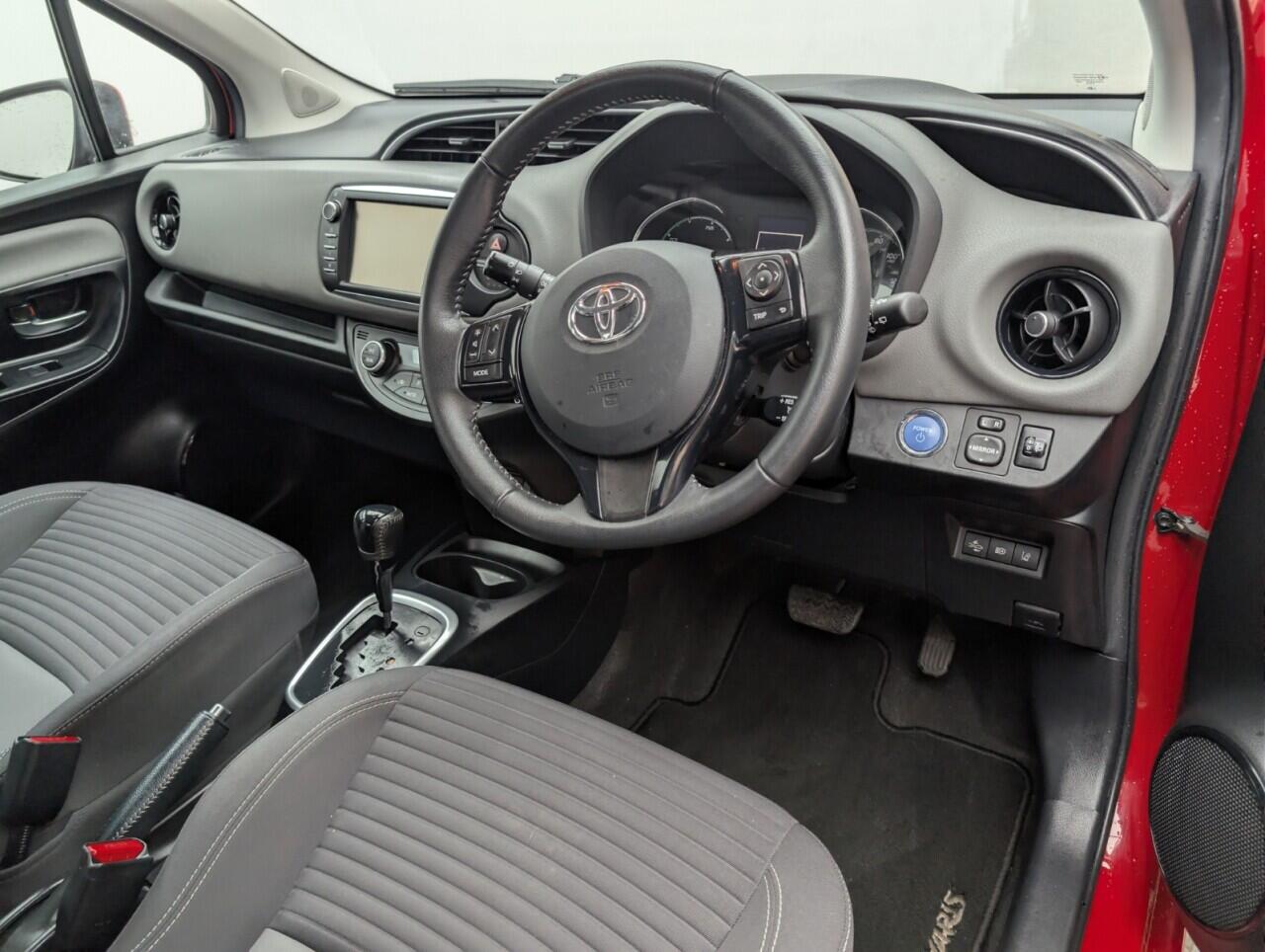 Used Toyota Yaris 2019 for sale - 76549724: Photo 11