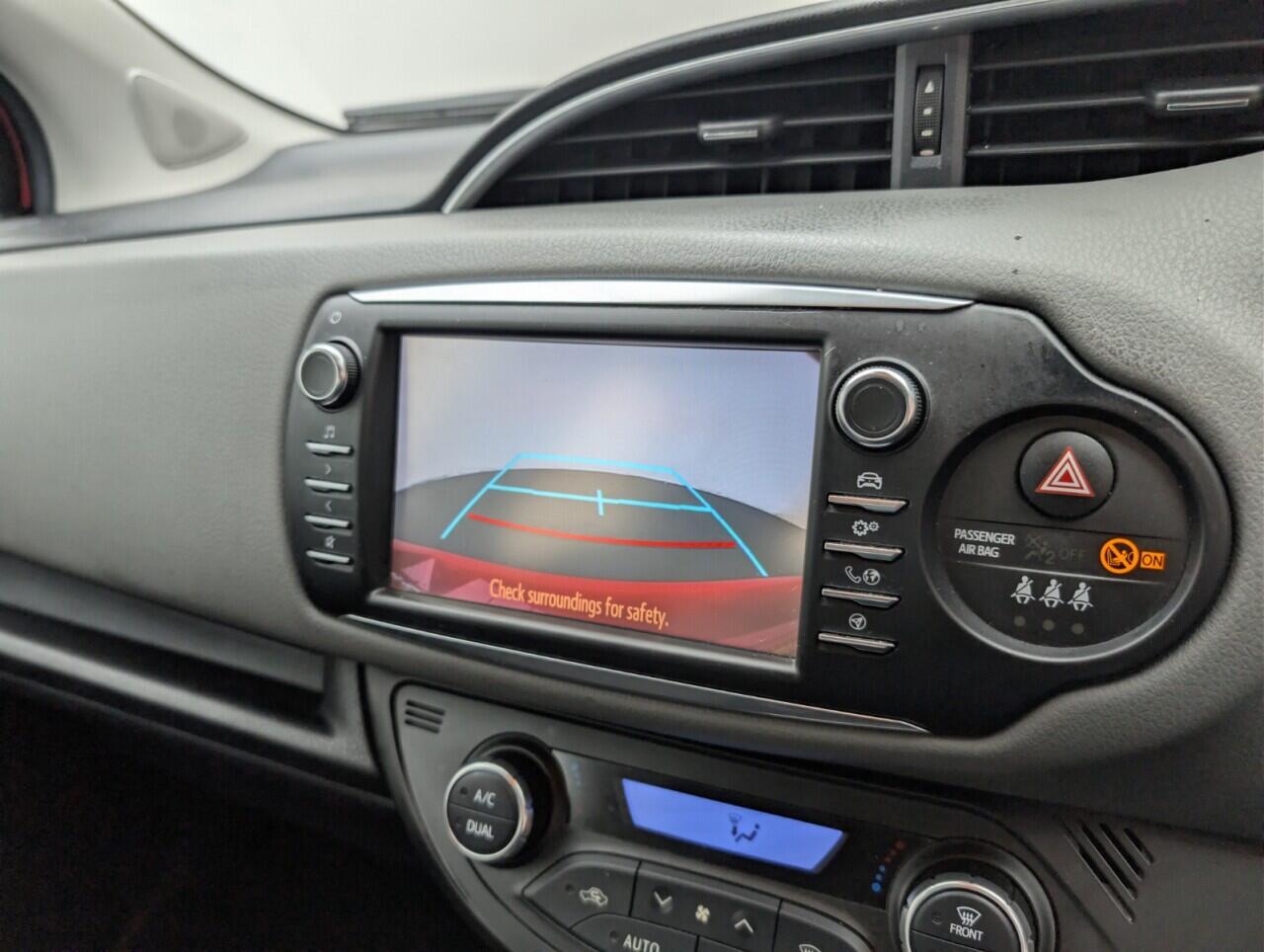 Used Toyota Yaris 2019 for sale - 76549724: Photo 14