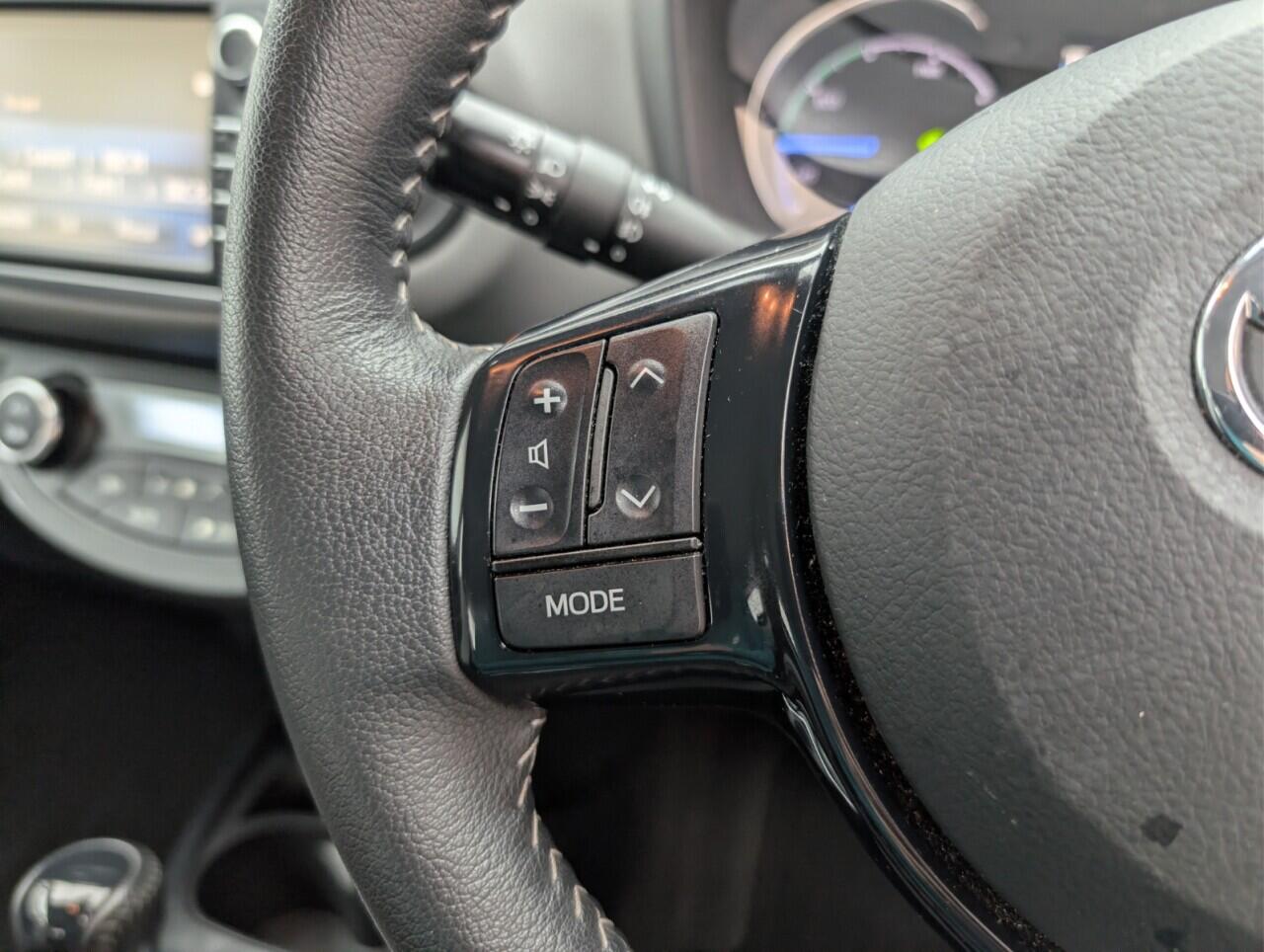 Used Toyota Yaris 2019 for sale - 76549724: Photo 18