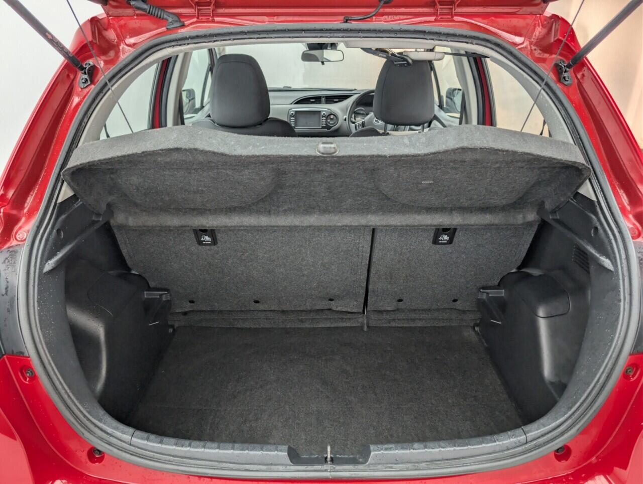 Used Toyota Yaris 2019 for sale - 76549724: Photo 25