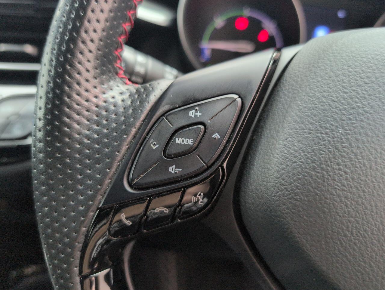 Used Toyota C-HR 2021 for sale - 76424779: Photo 19