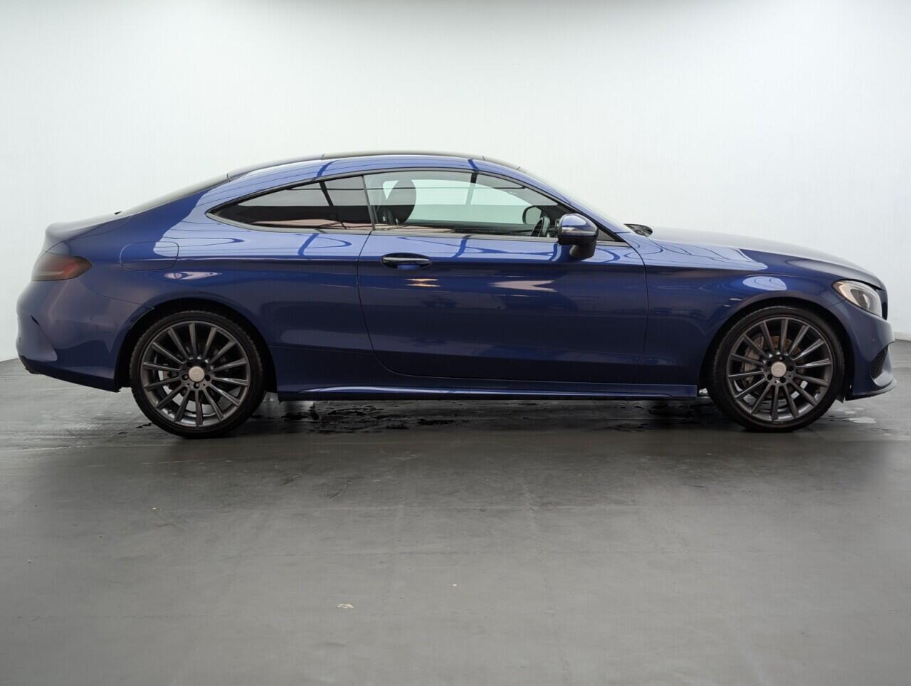 Used Mercedes-Benz C Class 2016 for sale - 76645708: Photo 9