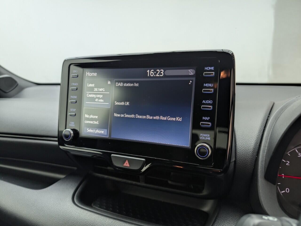 Used Toyota Yaris 2021 for sale - 76425108: Photo 14