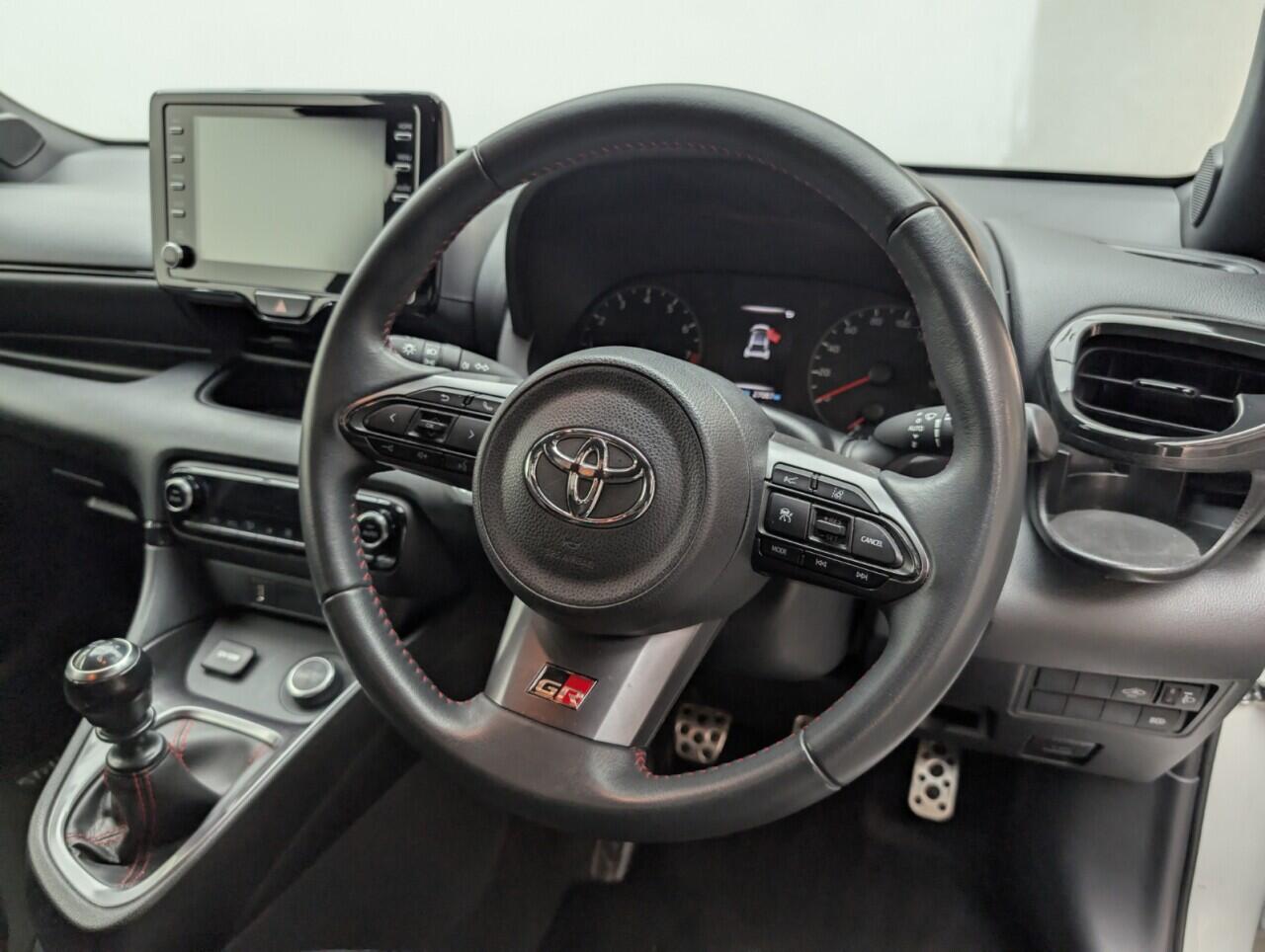 Used Toyota Yaris 2021 for sale - 76425108: Photo 23