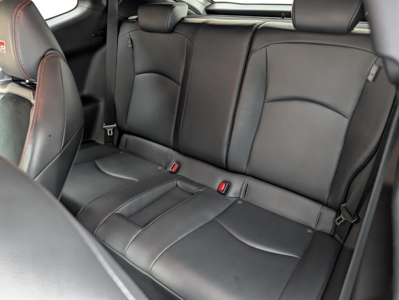 Used Toyota Yaris 2021 for sale - 76425108: Photo 26