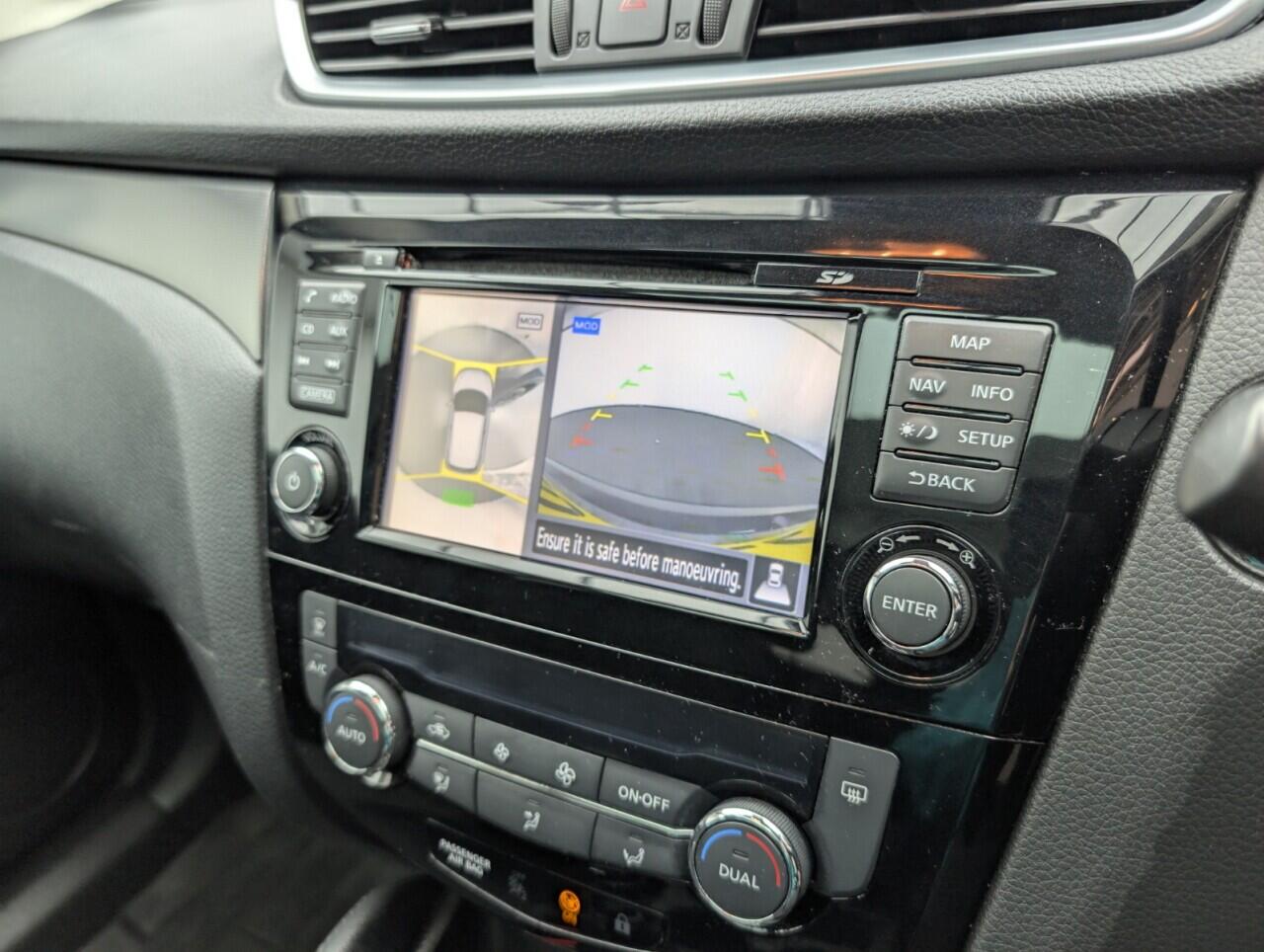 Used Nissan Qashqai for sale - 76425765: Photo 15