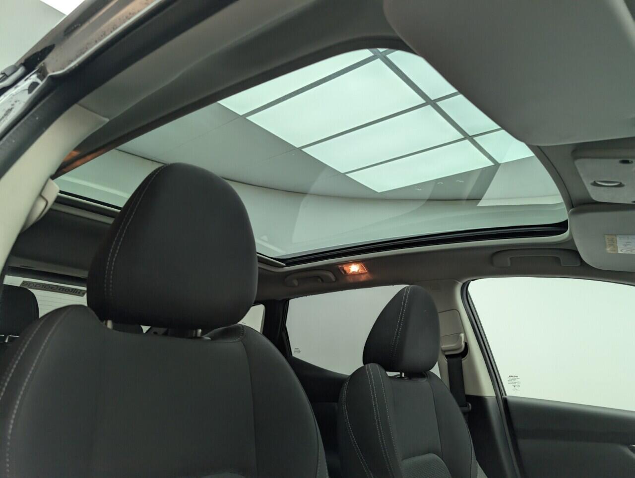 Used Nissan Qashqai for sale - 76425765: Photo 23