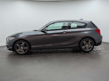 Used BMW 1 Series 2019 for sale - 79101605: Photo