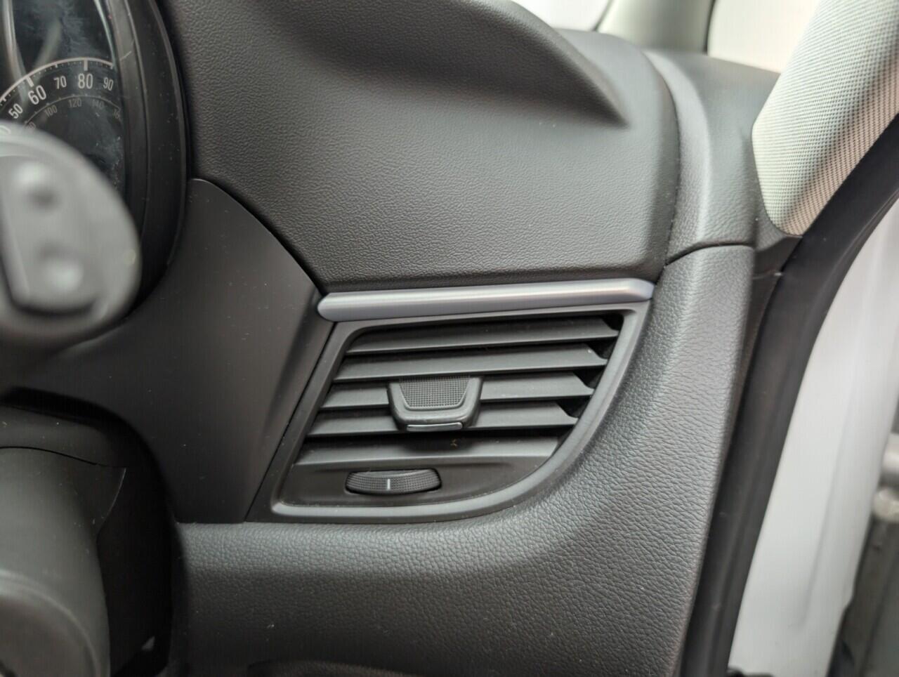 Used Vauxhall Zafira Tourer 2017 for sale - 76423371: Photo 20