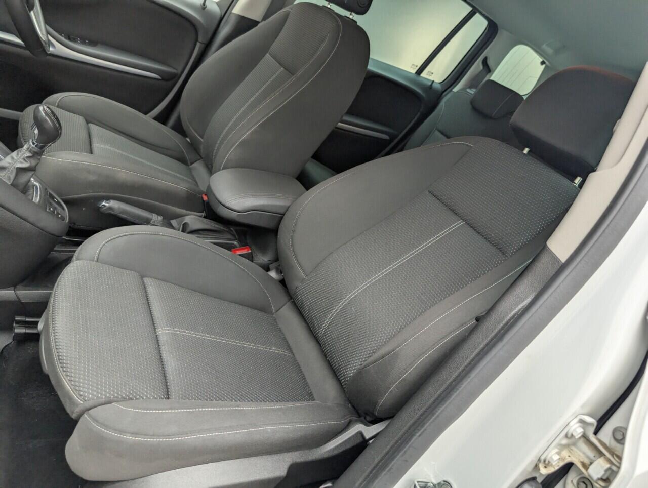 Used Vauxhall Zafira Tourer 2017 for sale - 76423371: Photo 27