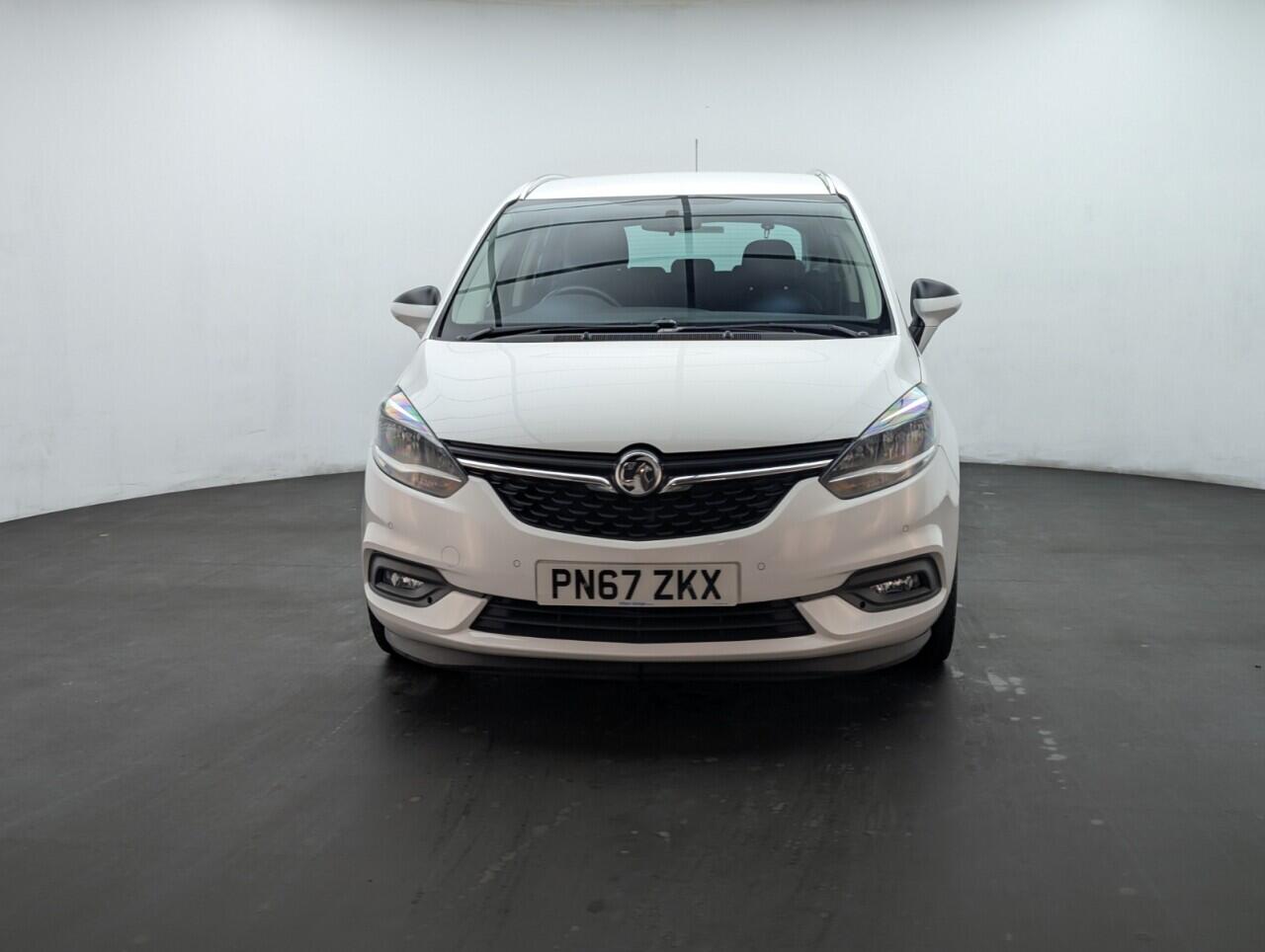 Used Vauxhall Zafira Tourer 2017 for sale - 76423371: Photo 3