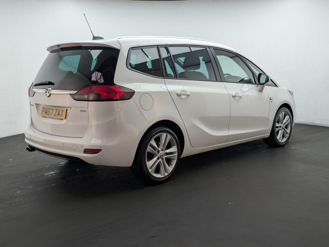 Used Vauxhall Zafira Tourer 2017 for sale - 76423371: Photo 8