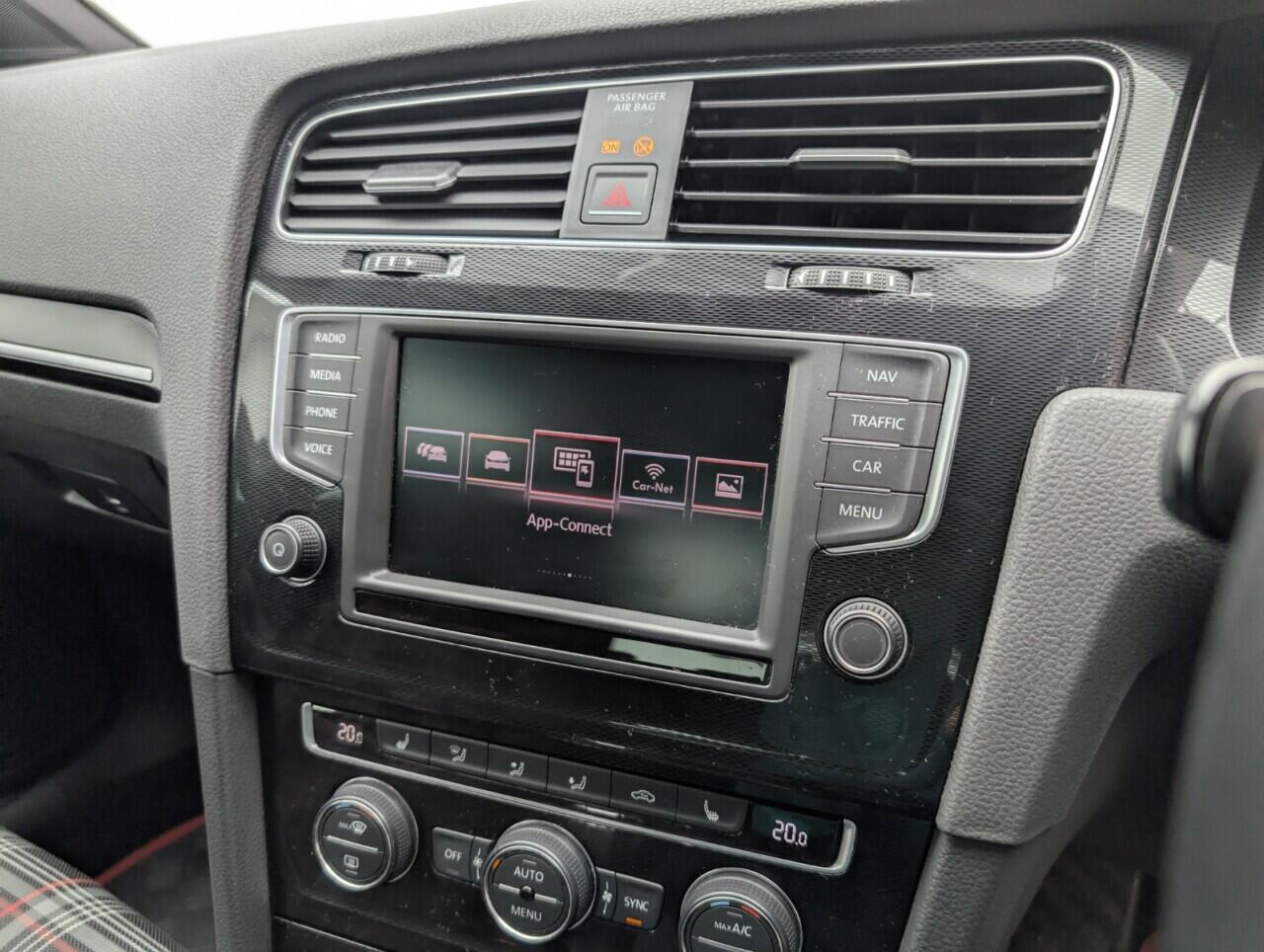 Used Volkswagen Golf 2016 for sale - 76573733: Photo 14