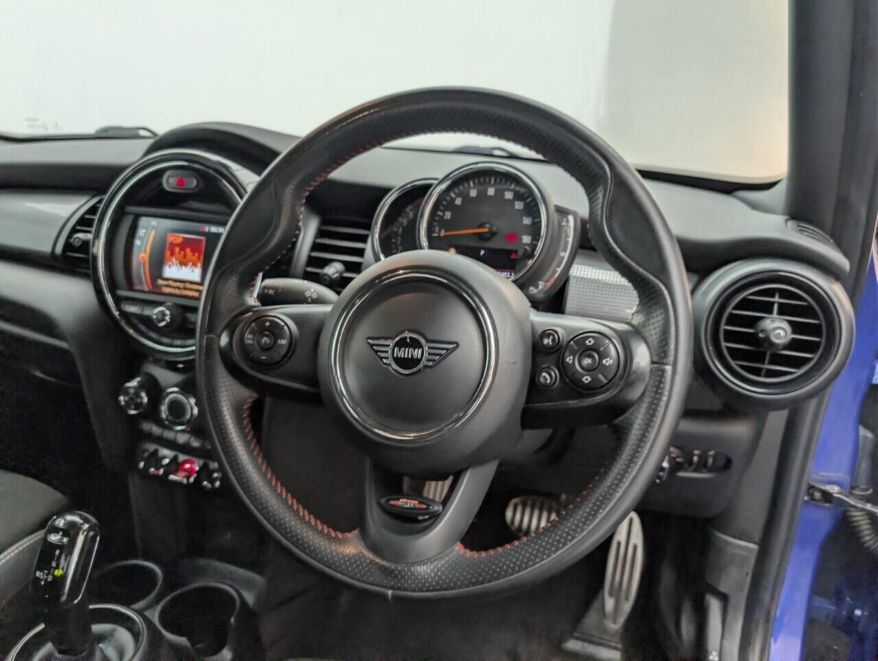 Used MINI Hatch 2019 for sale - 76865837: Photo 22