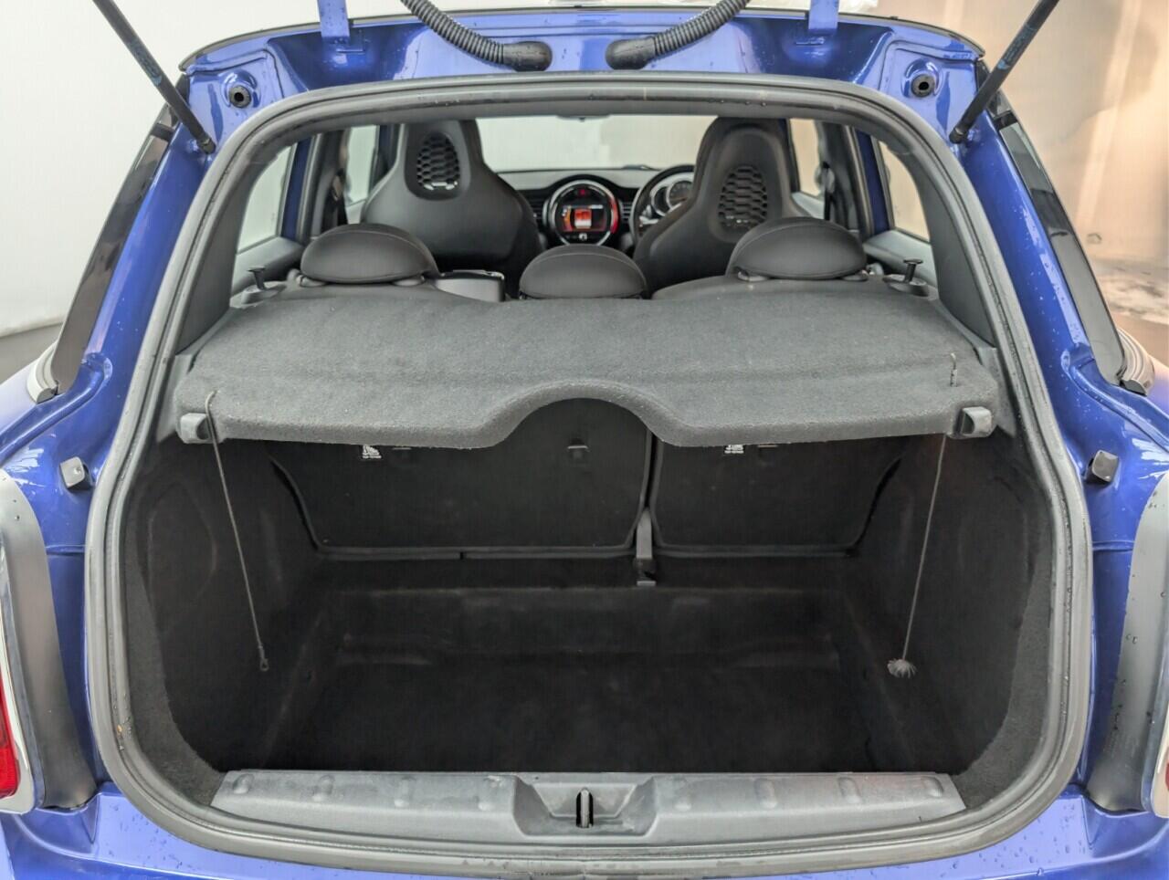 Used MINI Hatch 2019 for sale - 76865837: Photo 25