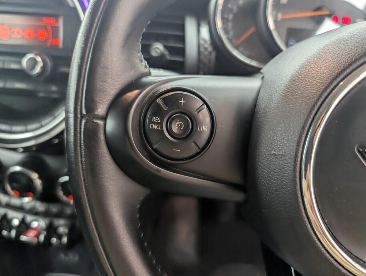 Used MINI Hatch 2017 for sale - 76424432: Photo 18