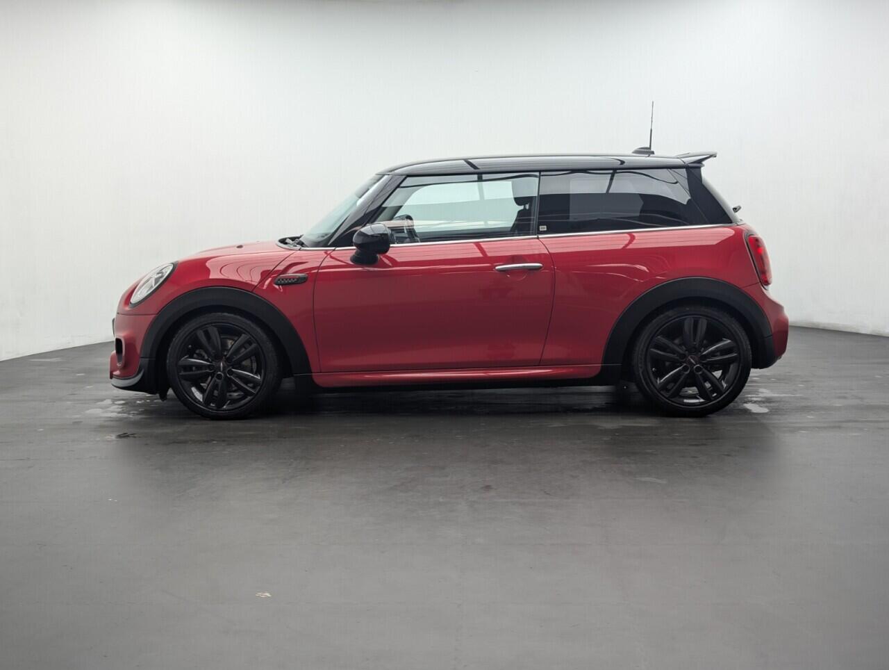 Used MINI Hatch 2017 for sale - 76424432: Photo 5