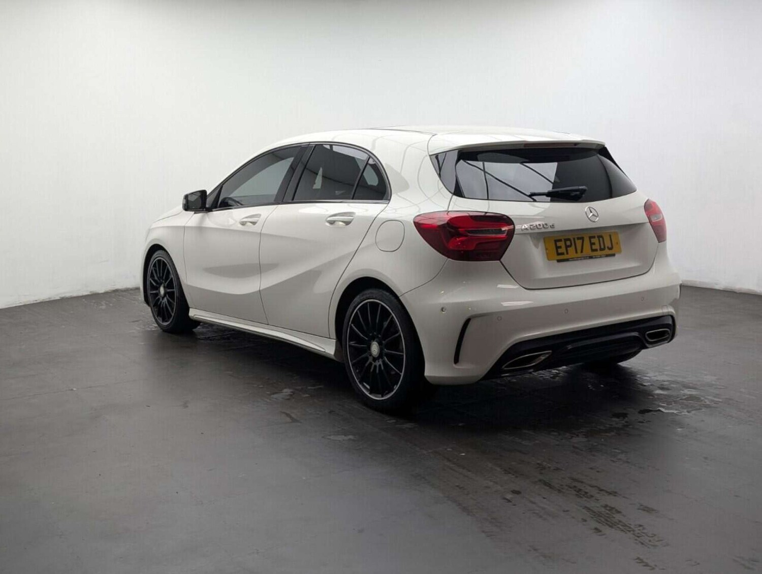 Used Mercedes-Benz A-Class 2017 for sale - 77714337: Photo 6