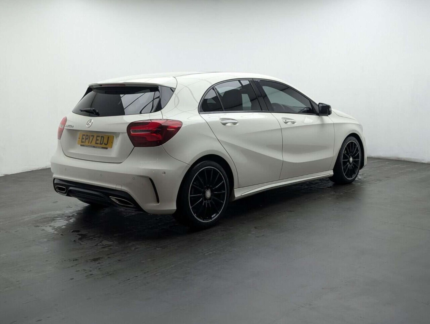 Used Mercedes-Benz A-Class 2017 for sale - 77714337: Photo 8