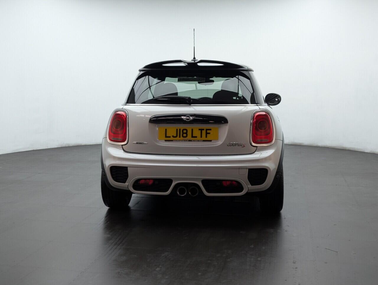 Used MINI Hatch 2018 for sale - 76424326: Photo 7