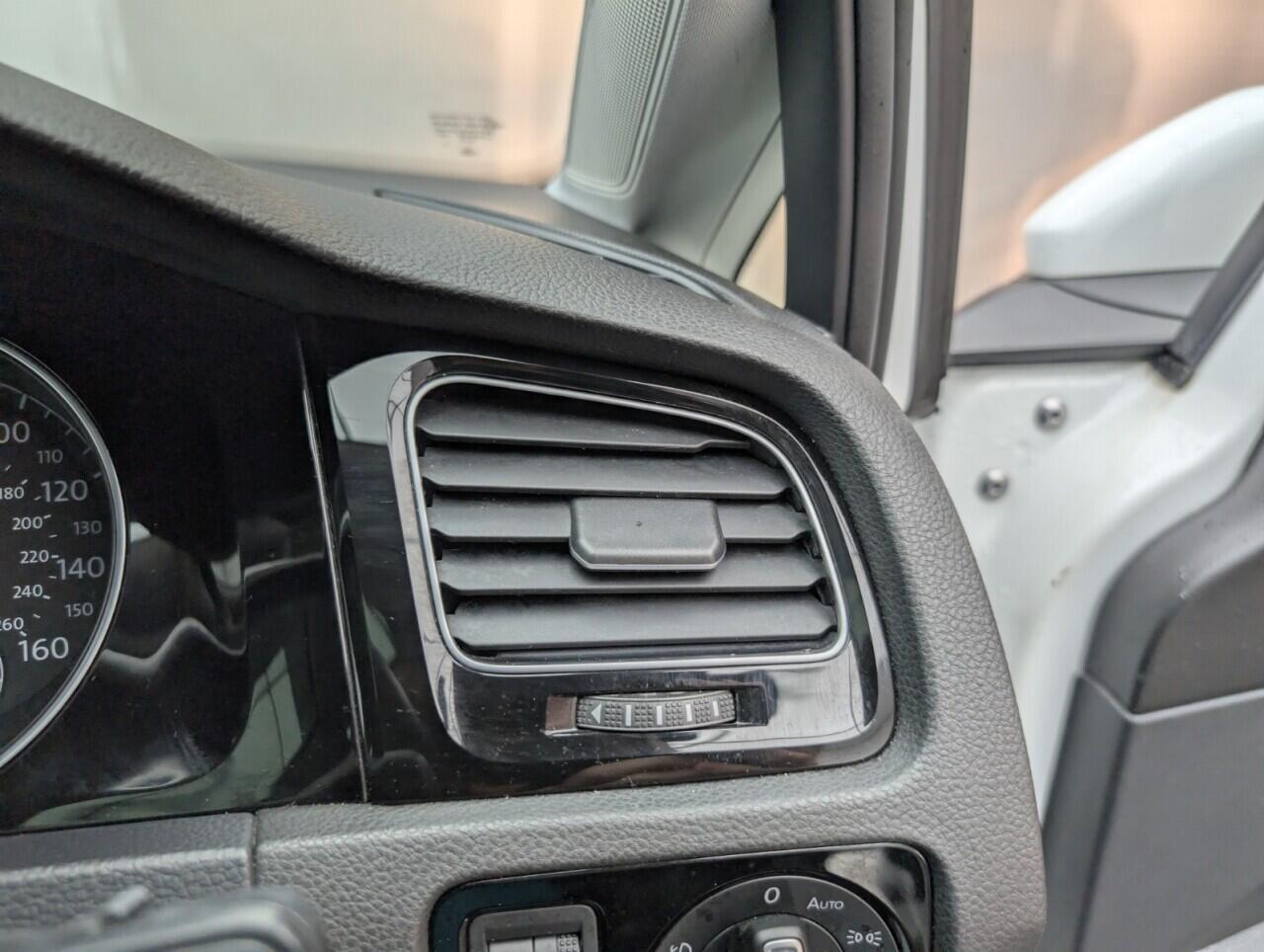 Used Volkswagen Golf 2016 for sale - 76424732: Photo 21