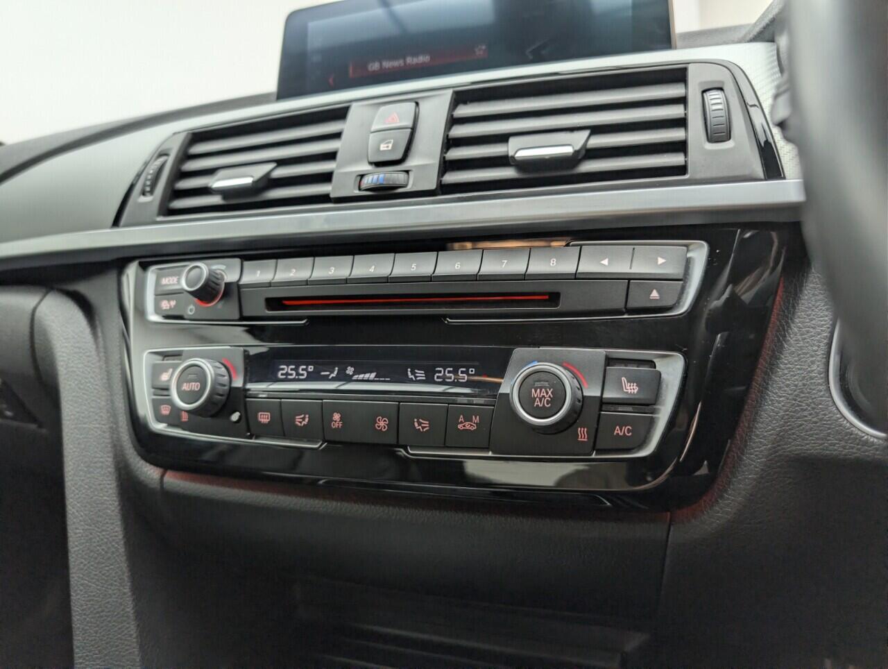 Used BMW 4 Series 2017 for sale - 76952718: Photo 14