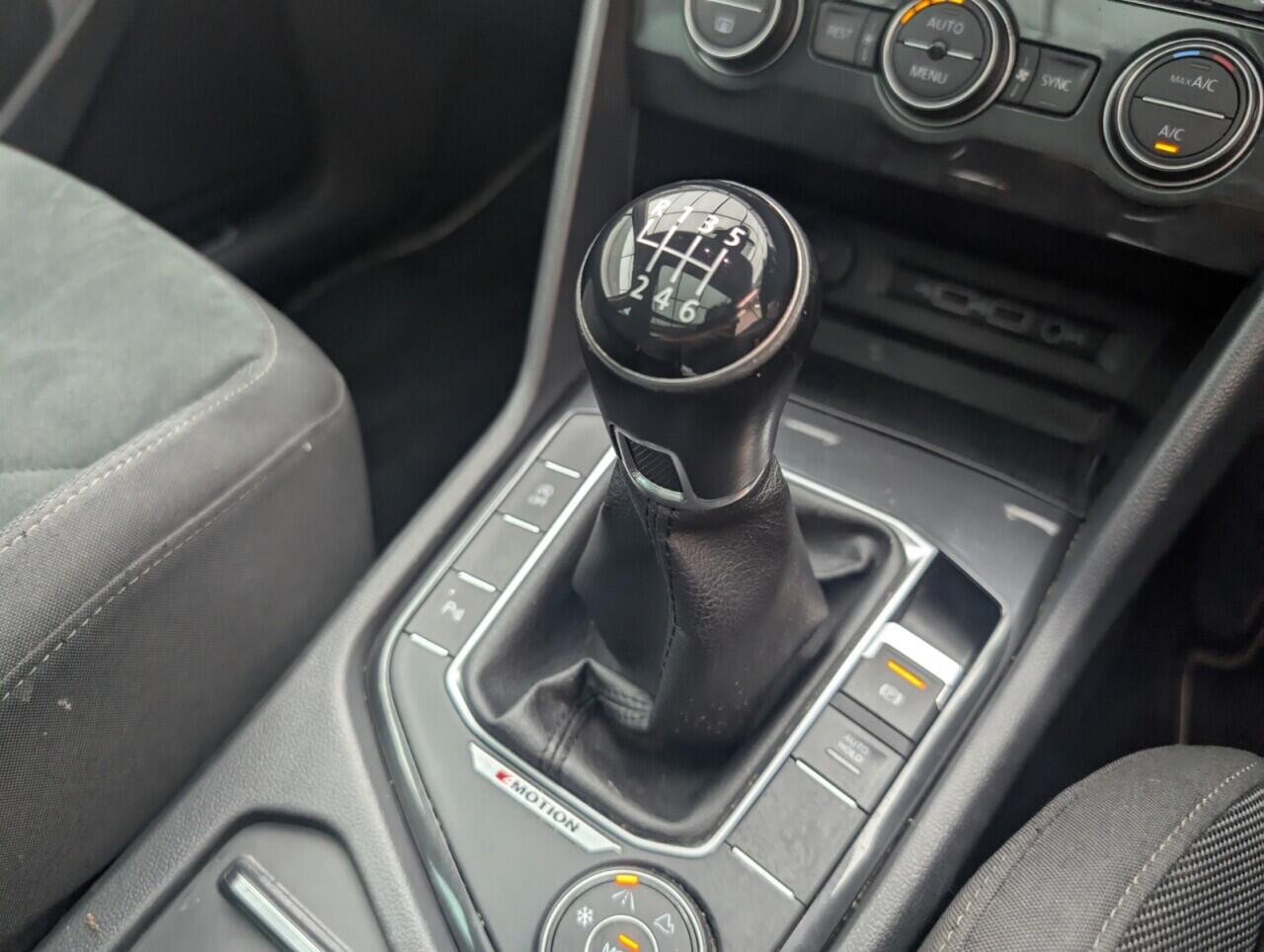 Used Volkswagen Tiguan 2018 for sale - 76423376: Photo 16