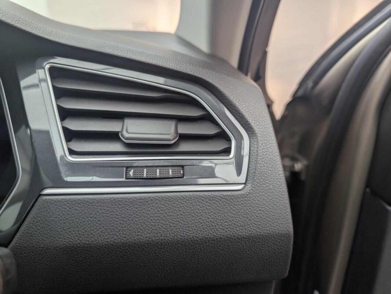 Used Volkswagen Tiguan 2018 for sale - 76423376: Photo 20