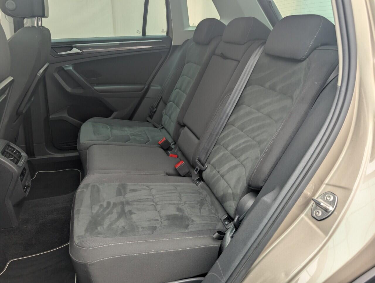 Used Volkswagen Tiguan 2018 for sale - 76423376: Photo 27