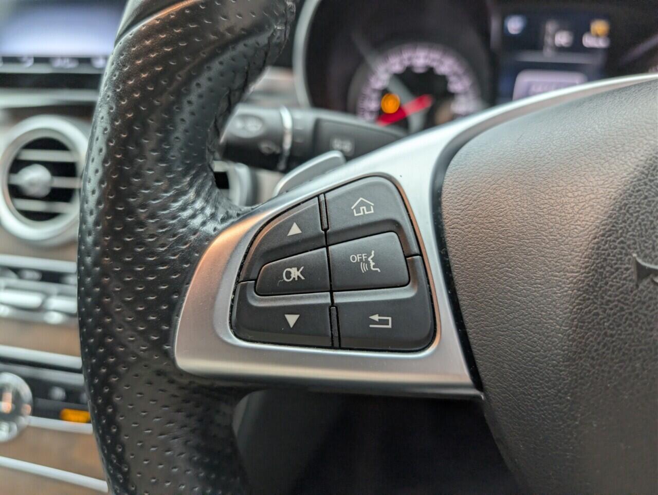 Used Mercedes-Benz C Class 2016 for sale - 76613294: Photo 18