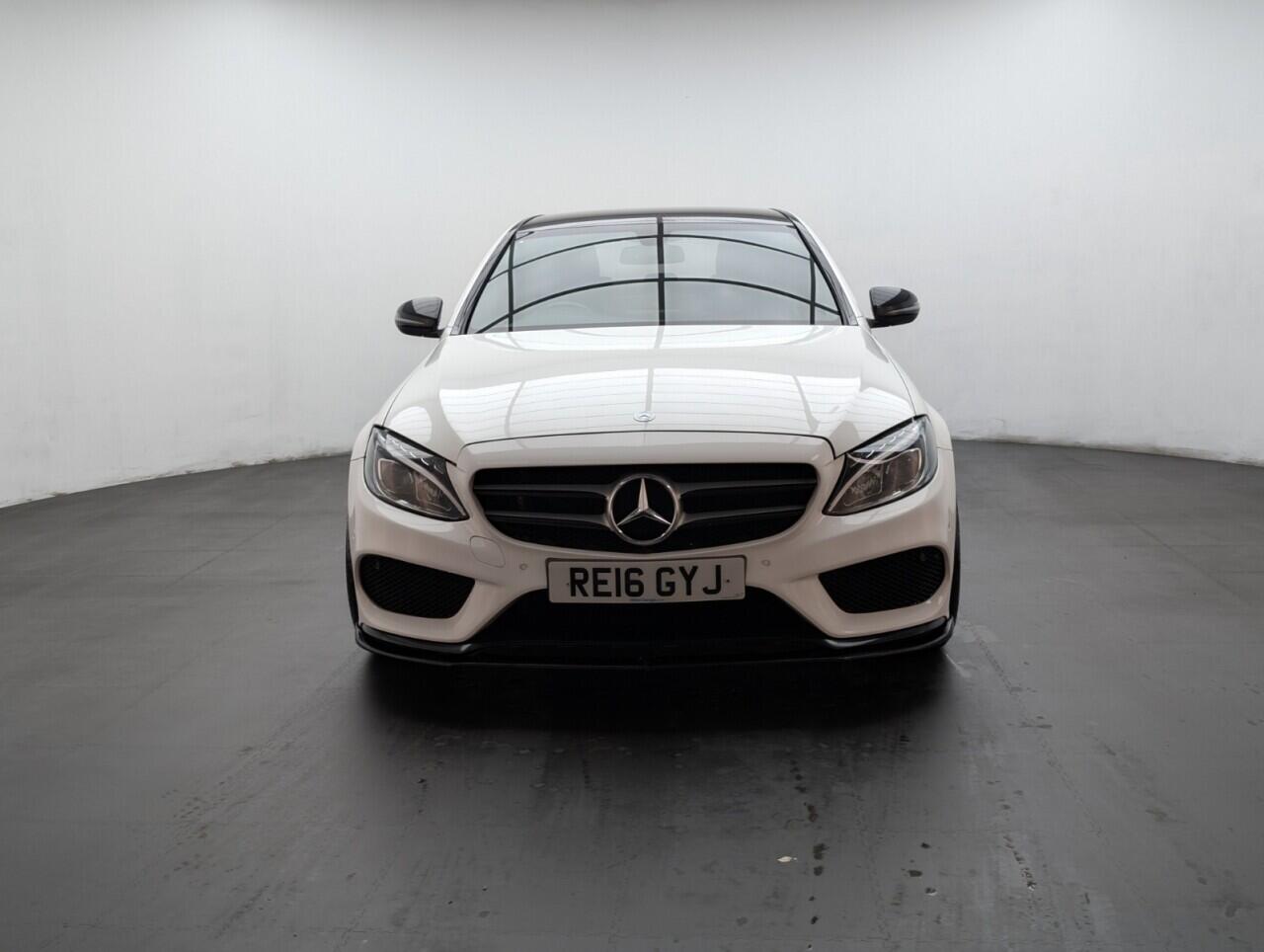 Used Mercedes-Benz C Class 2016 for sale - 76613294: Photo 3