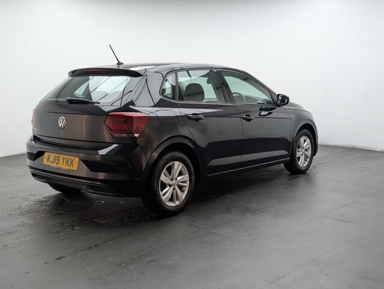 Used Volkswagen Polo 2019 for sale - 76728250: Photo 8