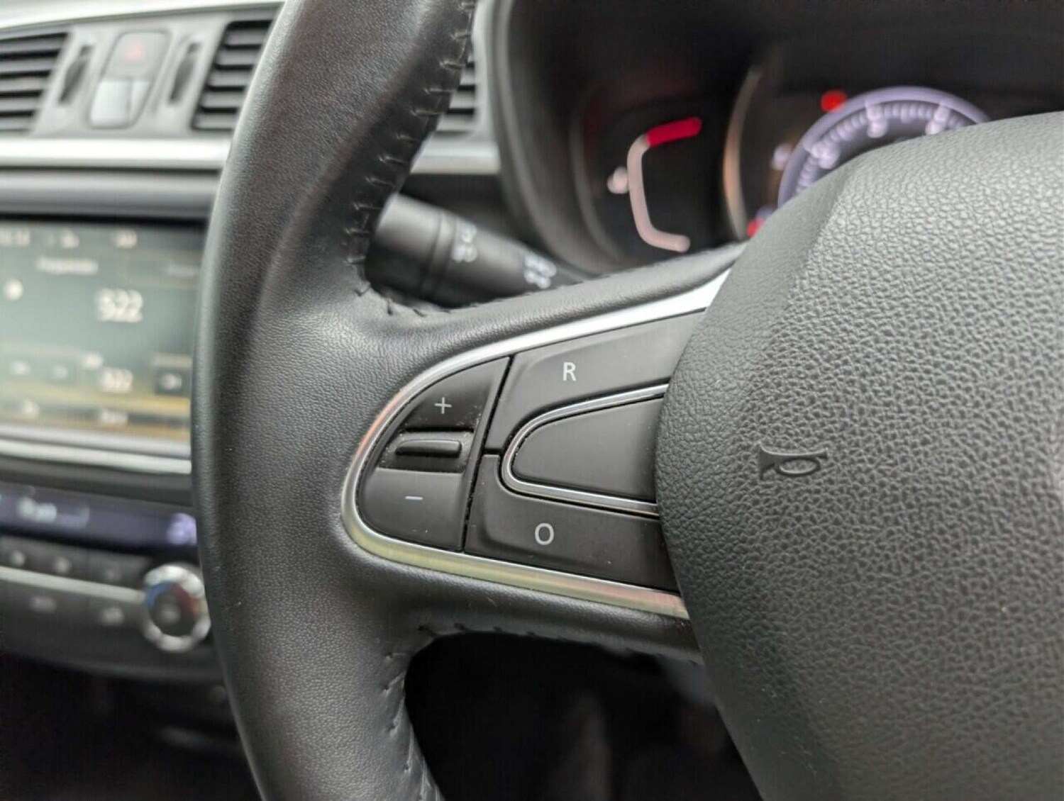 Used Renault Kadjar 2017 for sale - 77713050: Photo 18