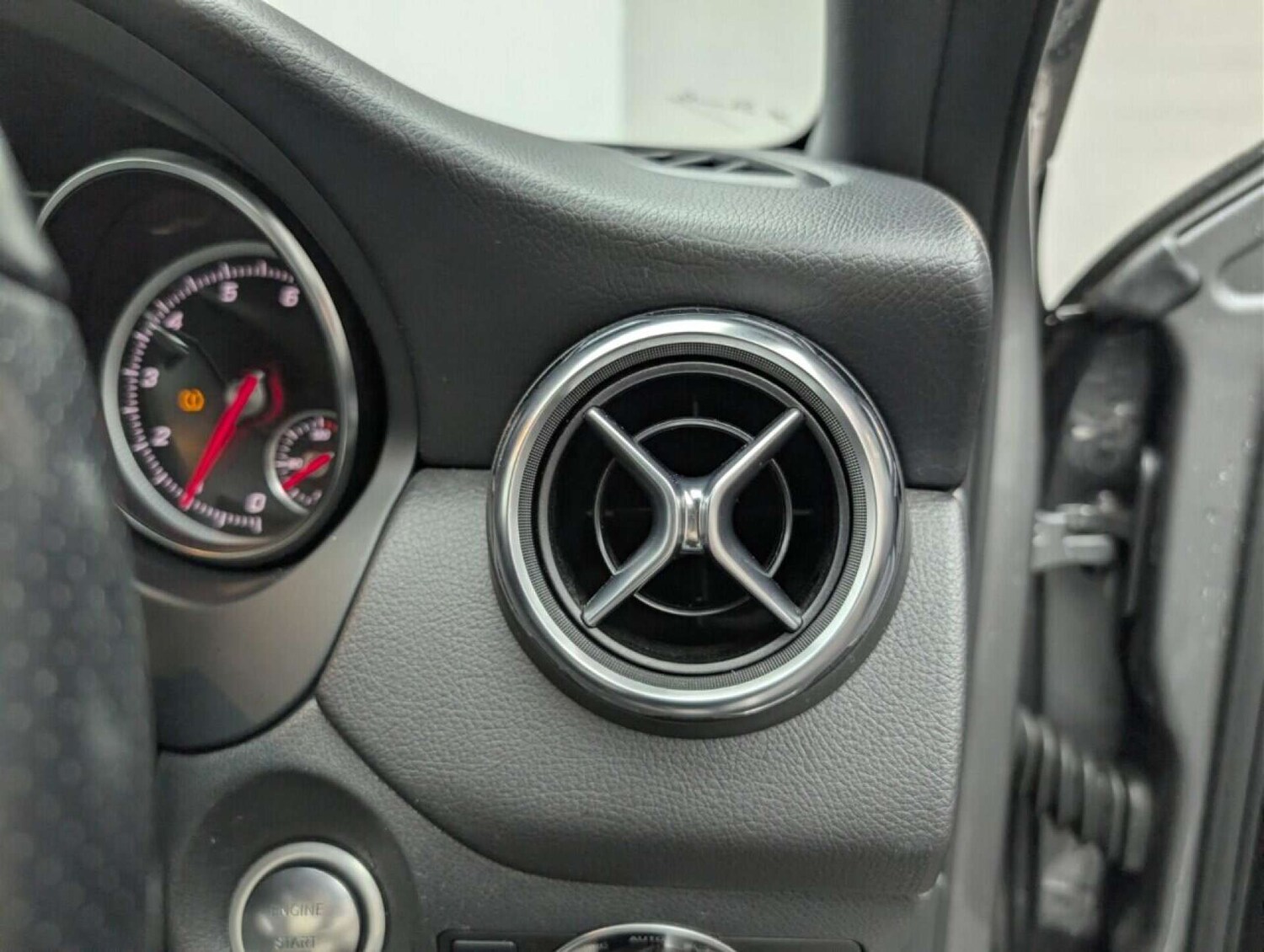 Used Mercedes-Benz GLA 2018 for sale - 77713765: Photo 21