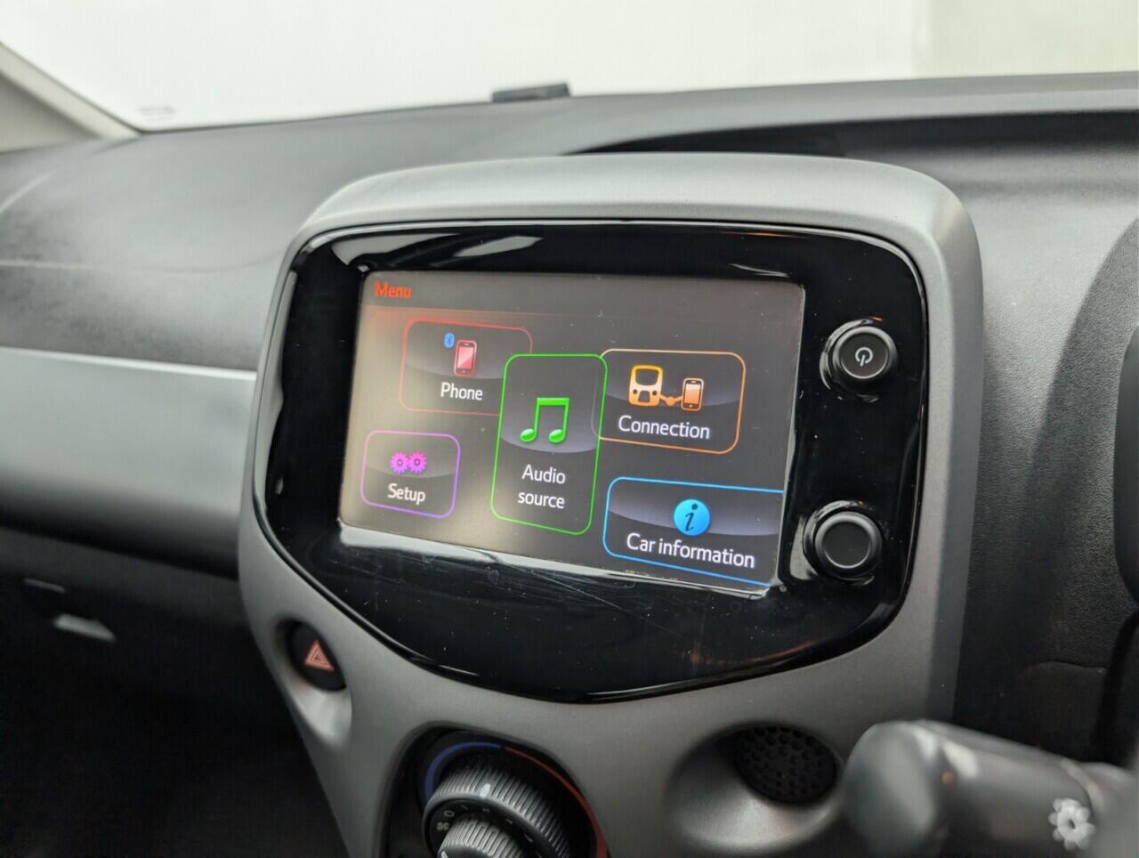 Used Toyota AYGO 2018 for sale - 76735363: Photo 14