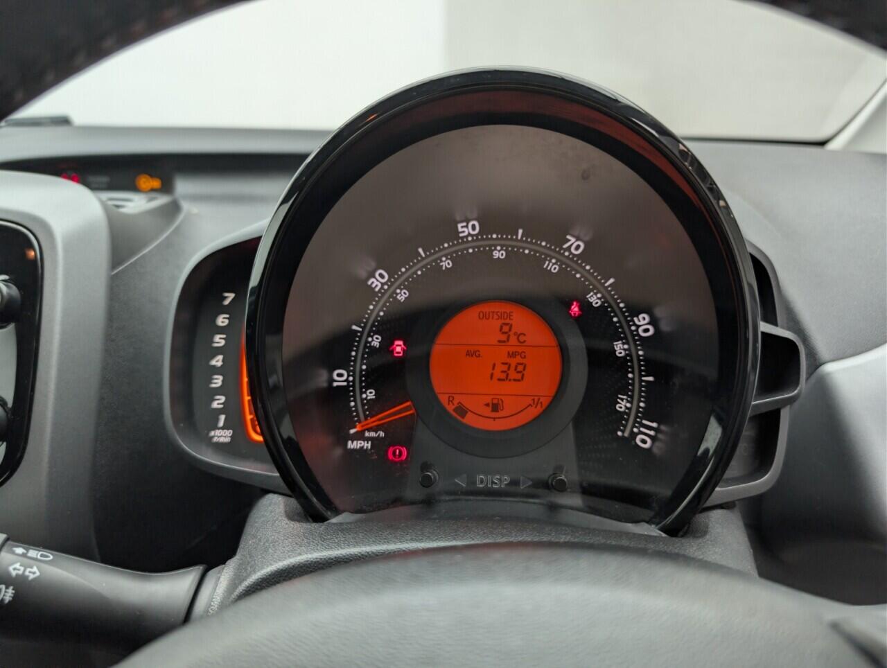 Used Toyota AYGO 2018 for sale - 76735363: Photo 18