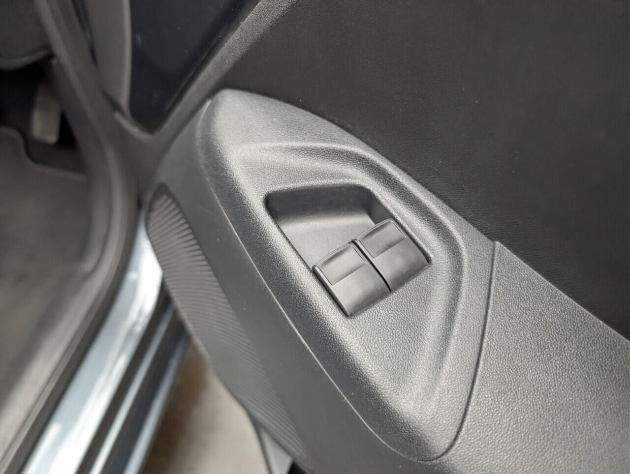 Used Toyota AYGO 2018 for sale - 76735363: Photo 20