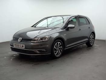 Used Volkswagen Golf 2019 for sale - 79546934: Photo
