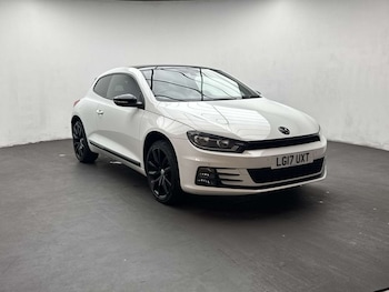 Used Volkswagen Scirocco 2017 for sale - 79365268: Photo
