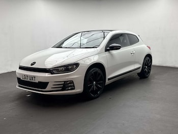 Used Volkswagen Scirocco 2017 for sale - 79365268: Photo