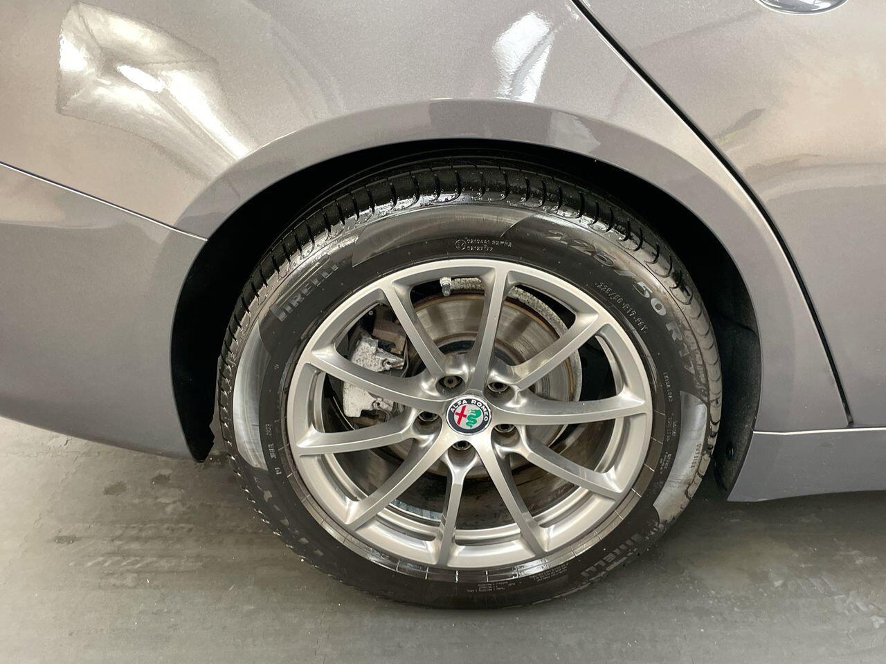 Used Alfa Romeo Giulia 2019 for sale - 76801376: Photo 20