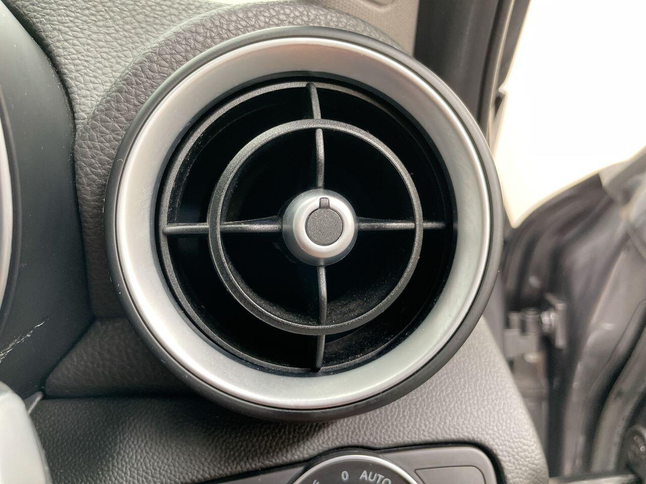 Used Alfa Romeo Giulia 2019 for sale - 76801376: Photo 32