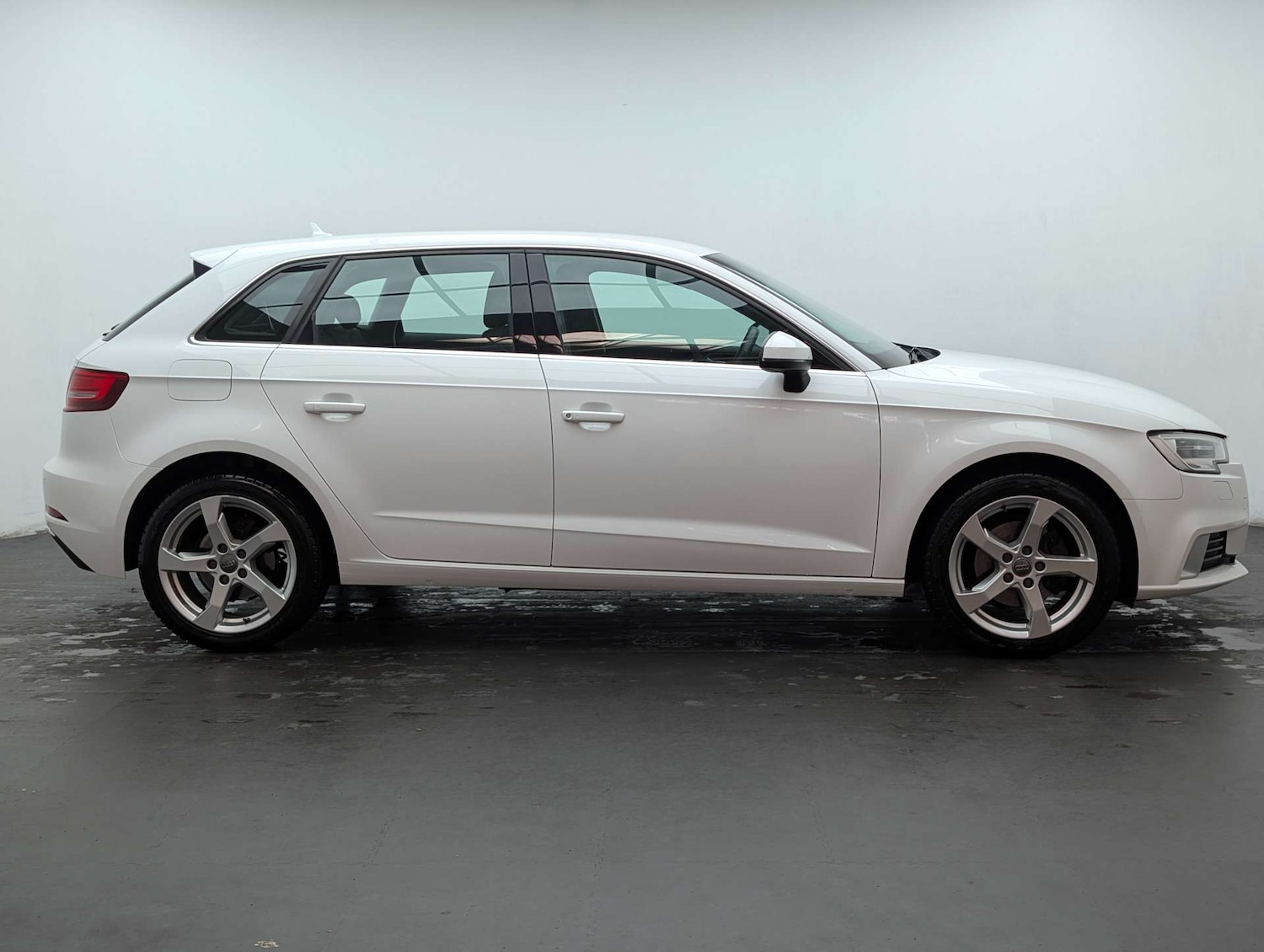 Used Audi A3 2018 for sale - 78044956: Photo 11