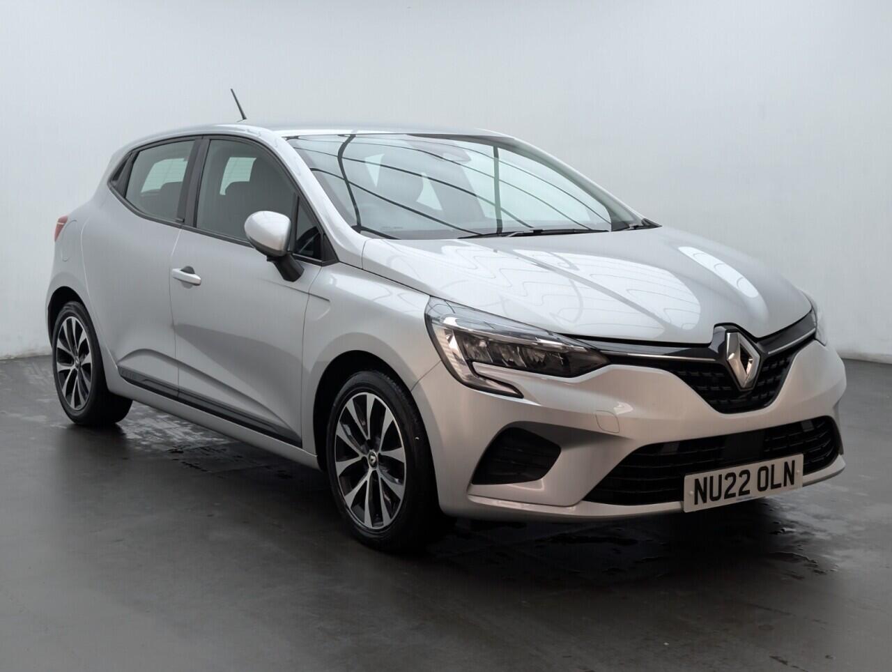 Used Renault Clio 2022 for sale - 76423469: Photo 13