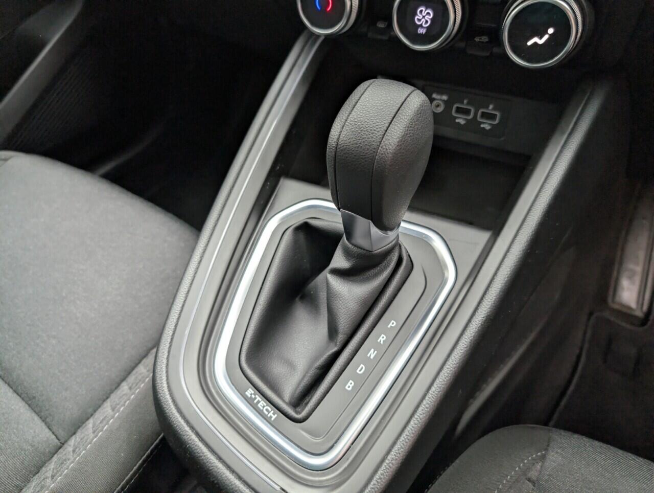 Used Renault Clio 2022 for sale - 76423469: Photo 29