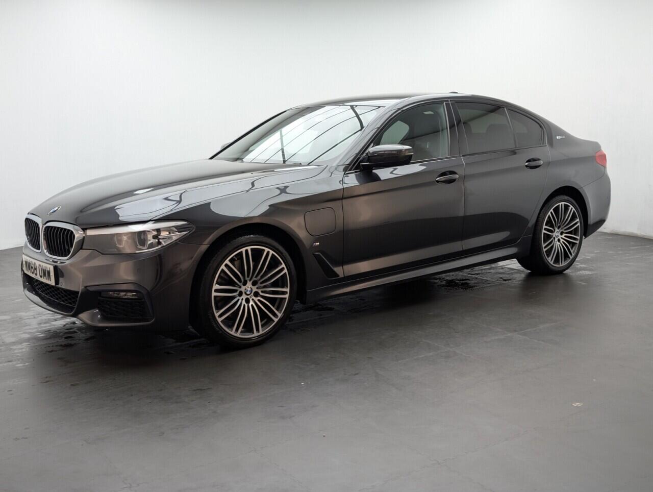 Used BMW 5 Series 2018 for sale - 76423419: Photo 4