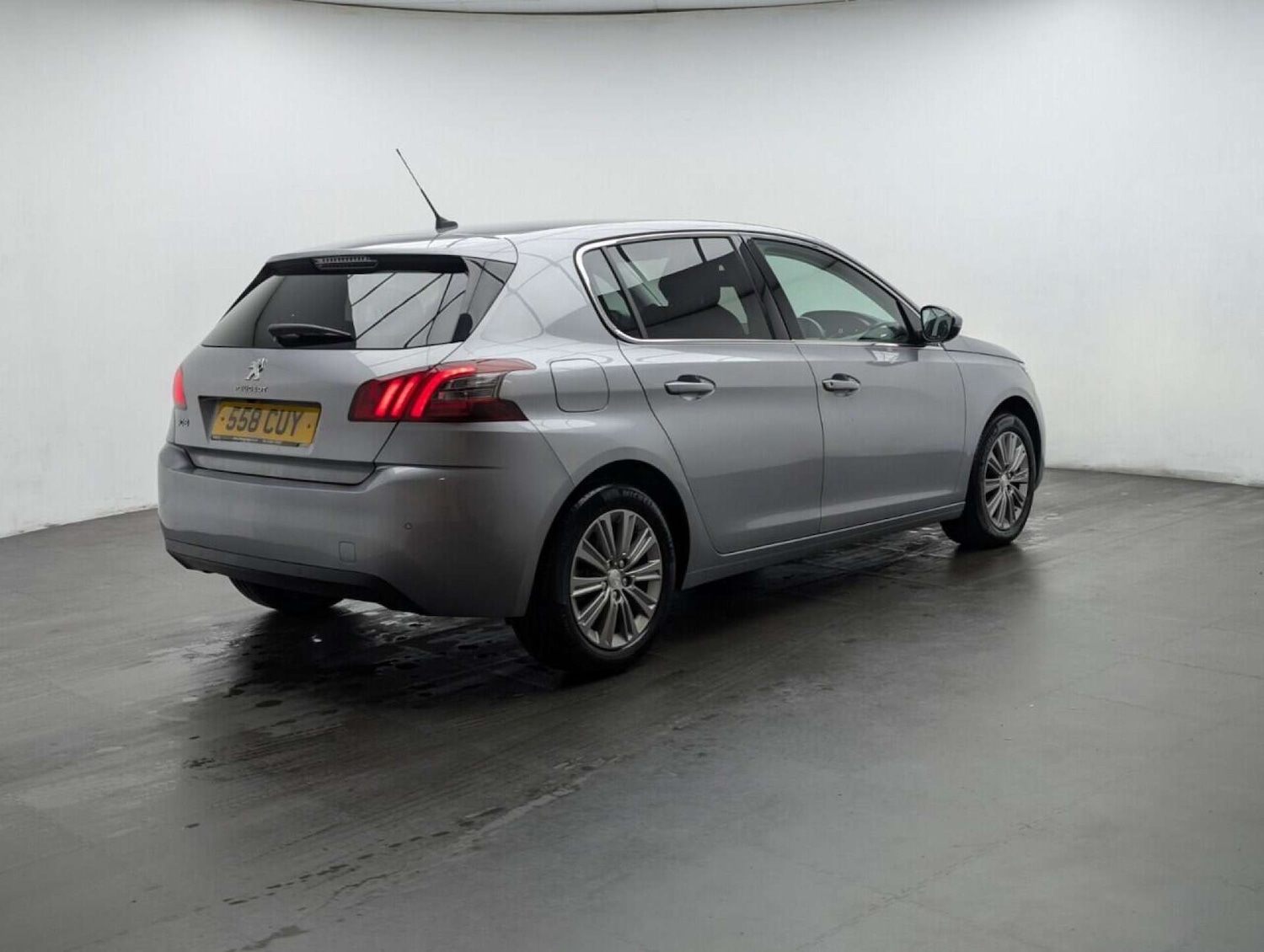 Used Peugeot 308 2021 for sale - 77714032: Photo 8