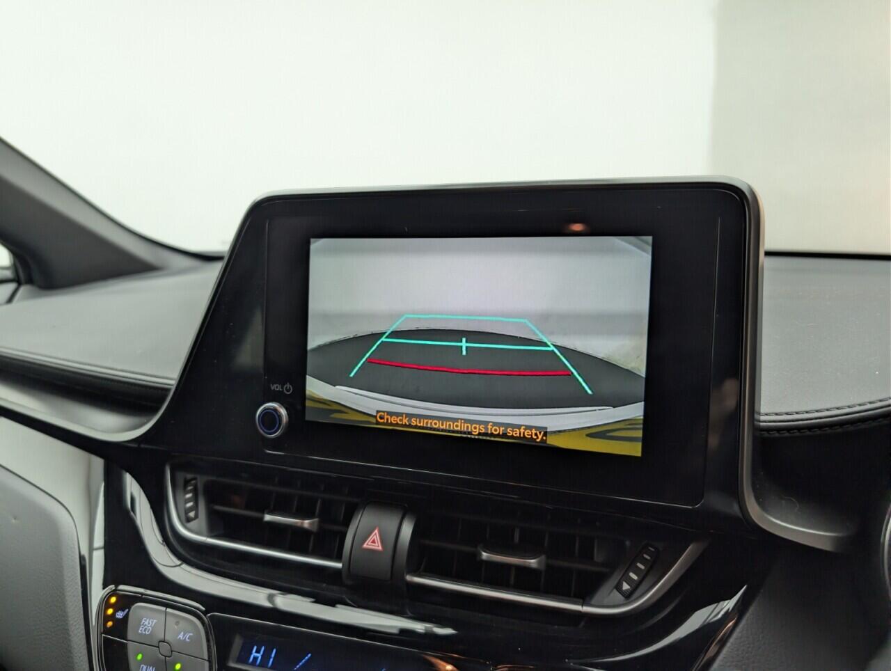 Used Toyota C-HR 2023 for sale - 76659255: Photo 15