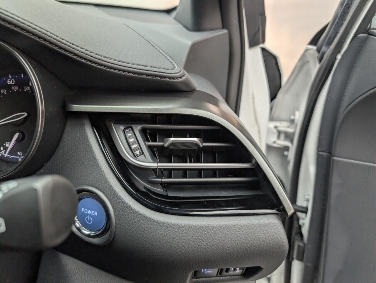 Used Toyota C-HR 2023 for sale - 76659255: Photo 21