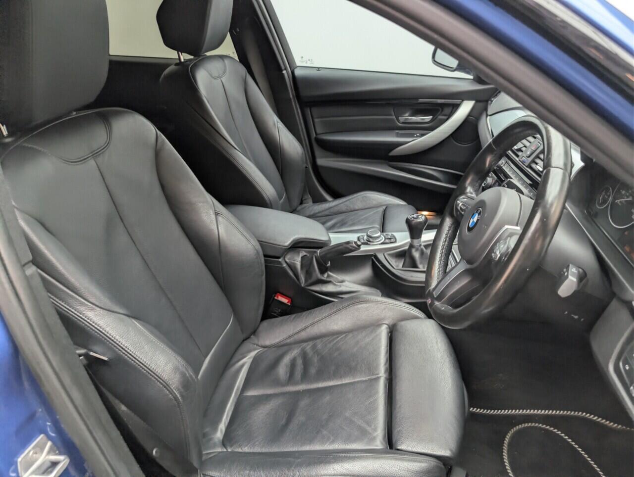 Used BMW 3 Series 2017 for sale - 77091364: Photo 12